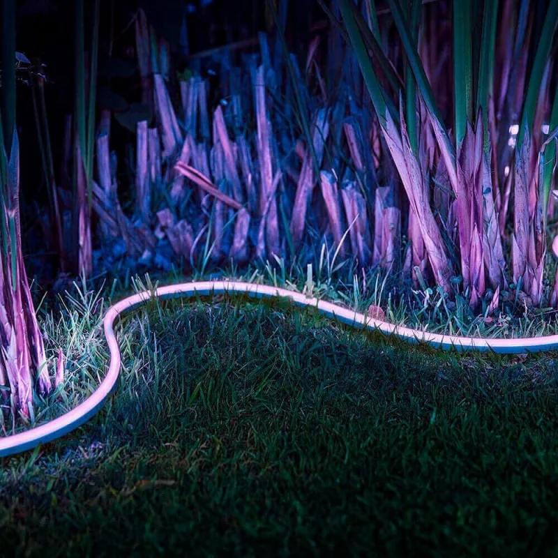Смарт външна RGBW LED димируема лента Philips Hue WACA, 5 м, 37.5W, 3250 lm, IP67 - Снимка 6