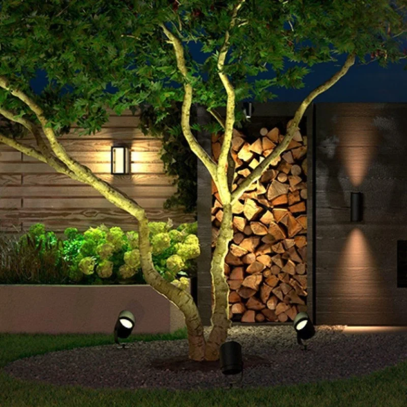 Смарт външен LED RGBW димируем спот Philips Hue Lily XL WACA, 15W, 1050 lm, IP65, E27, Черен - Снимка 6