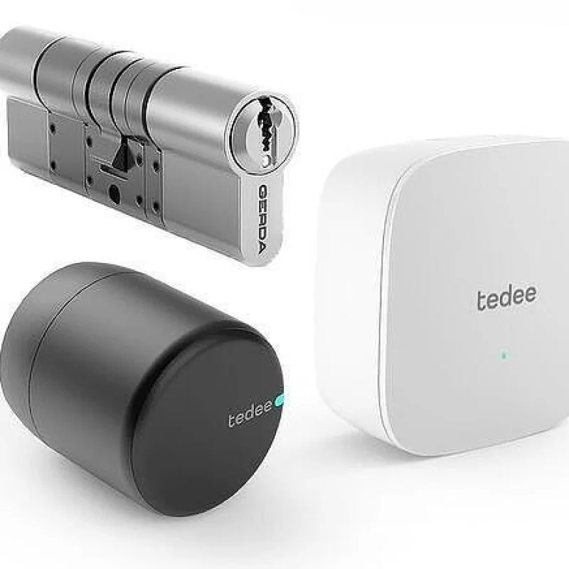 Промо пакет смарт ключалка Tedee Pro + Wi-Fi Bridge + модулен цилиндър Gerda