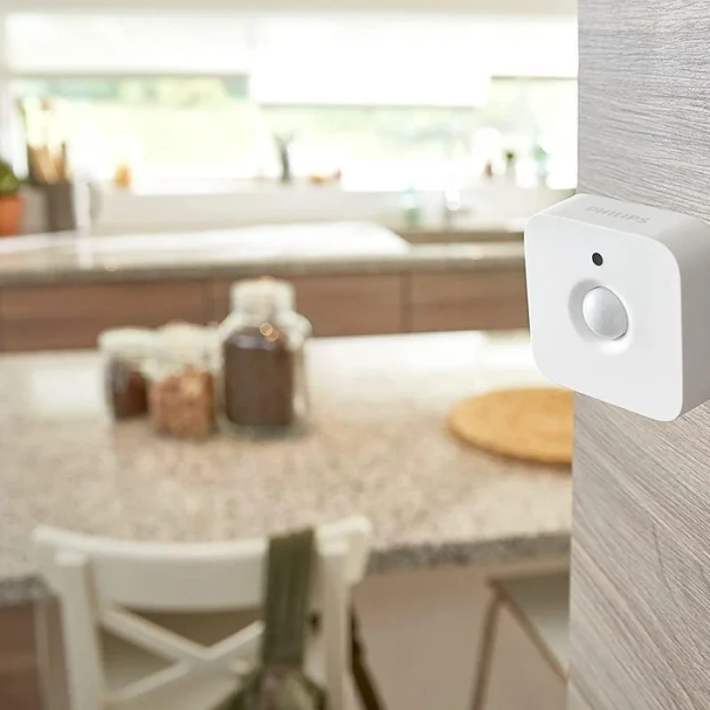 Смарт сензор за движение Philips Hue Motion Sensor (BT, Zigbee, HomeKit, Google, Alexa, SmartThings) - Снимка 6